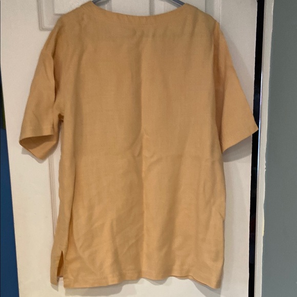 David Dart Collection Yellow Short Sleeve Top - Picture 3 of 12